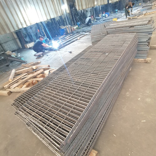 鋼格板背后的努力，遠(yuǎn)比你想象得多